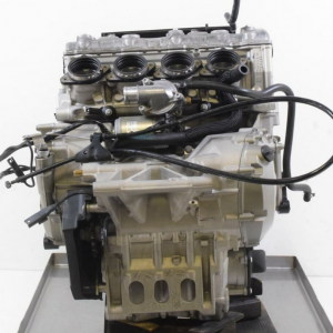 Контрактный двигатель BMW S1000R 104EC вид сзади