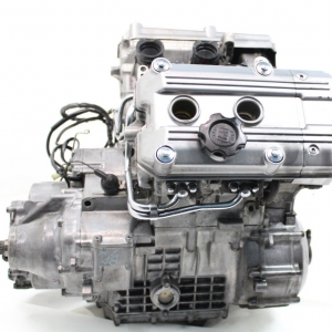 Контрактный двигатель б/у Honda ST1100 Pan European SC26E вид сбоку, справа
