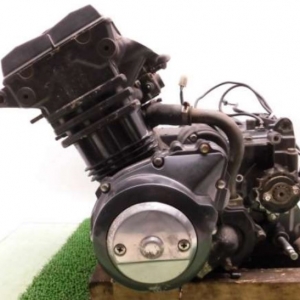 Контрактный двигатель Kawasaki Xanthus 400 ZX400GE вид сбоку, слева