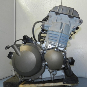 Контрактный двигатель Kawasaki ZX636 Ninja ZX636AE вид сбоку, справа