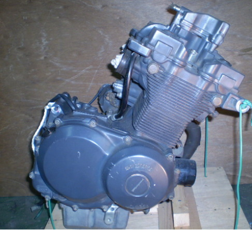 Двигатель Suzuki RF 400 K712