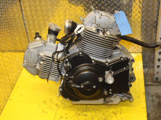 Двигатель Ducati Monster 695 2007-2008 ZDM695