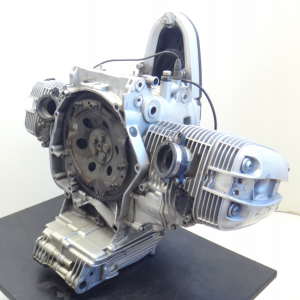 Контрактный двигатель BMW R1100R 112EB вид сбоку