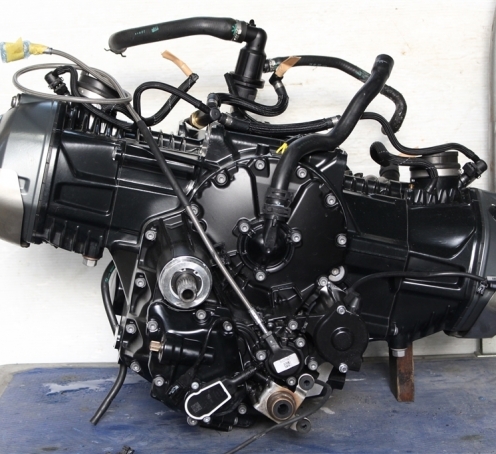 Двигатель BMW R1200R 122EN
