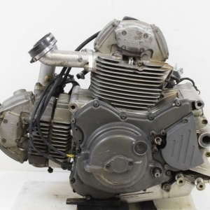 Контрактный двигатель Ducati 750SS ZDM748 вид сбоку, слева
