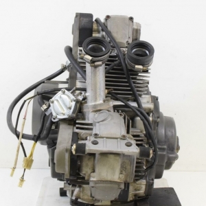 Контрактный двигатель Ducati 750SS ZDM748 вид спереди