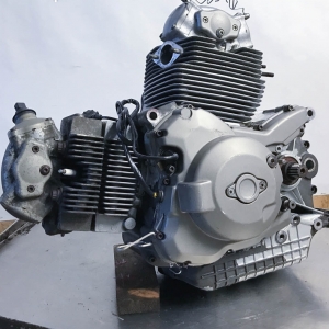 Контрактный двигатель Ducati Multistrada 1100 ZDM1078 вид сбоку, слева