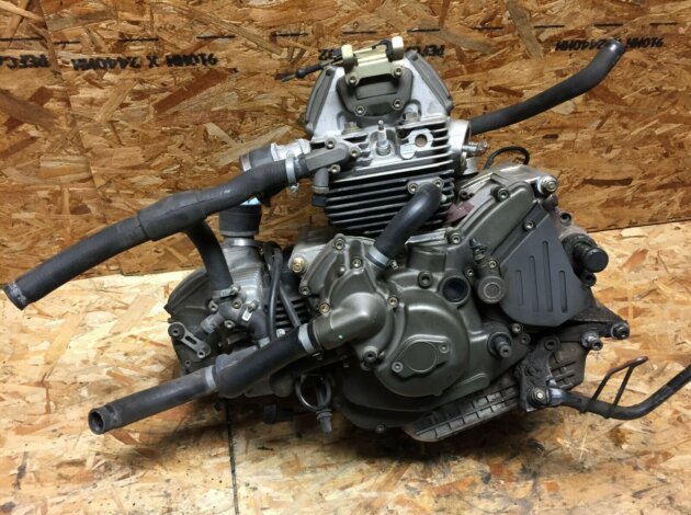 Двигатель Ducati ST2 1997-2003 ZDM944