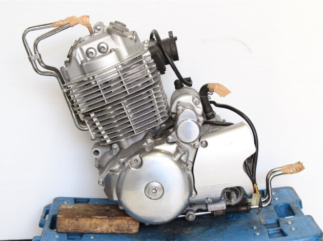 Двигатель Honda CB400SS 2002-2008 NC38E
