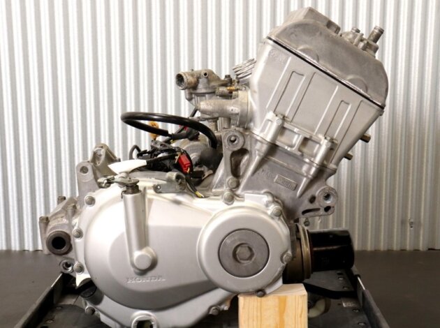 Двигатель Honda CBR600 F4 1999-2000 PC35E