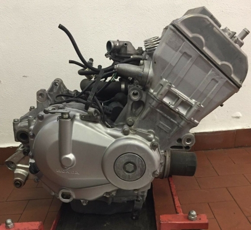 Двигатель Honda CBR600 F4I PC35E