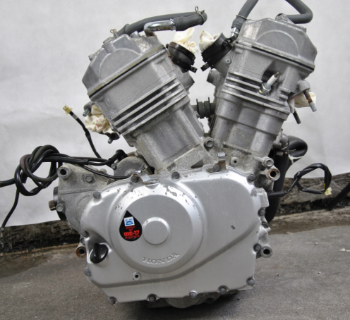 Двигатель Honda NT650 Deauville RC47E