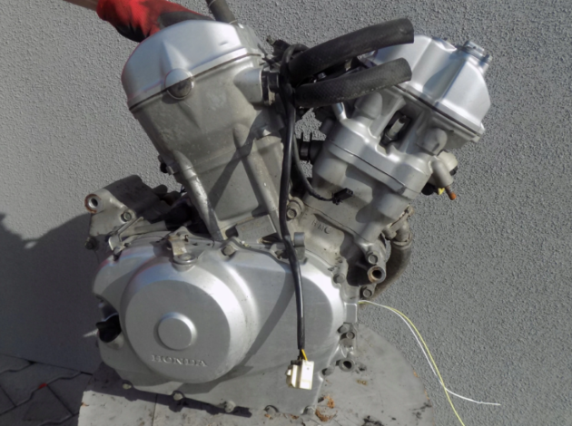 Двигатель Honda NT700 Deauville 2006-2014 RC52E