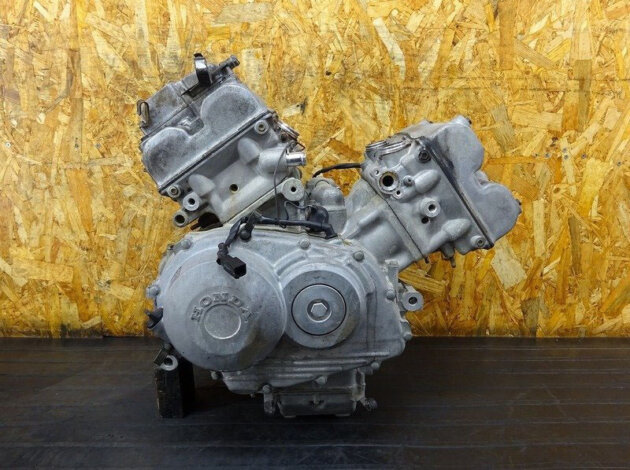 Двигатель Honda RVF400 1994-1998 NC13E