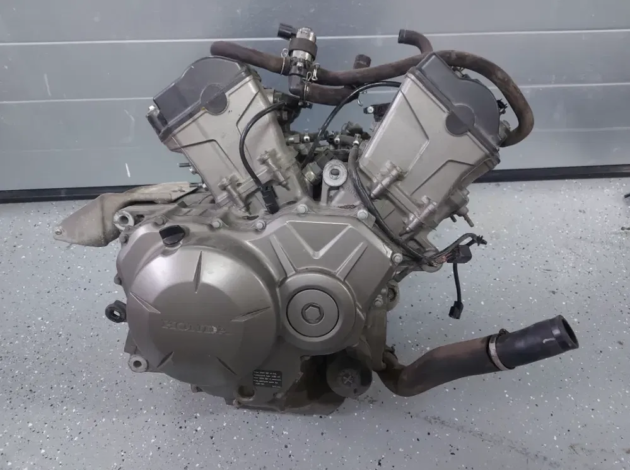 Двигатель Honda VFR1200X Crosstourer 2012-2018 SC70E