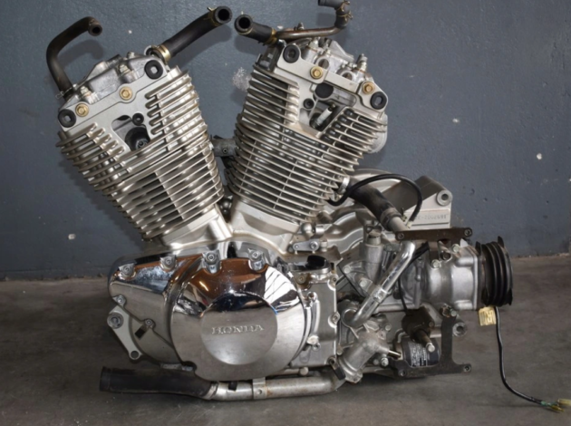 Двигатель Honda VTX1300 2002-2009 SC52E