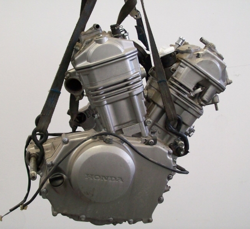 Двигатель Honda XL650 Transalp RD10E