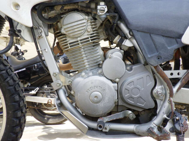 Двигатель Honda XR230 2005-2012 MD33E