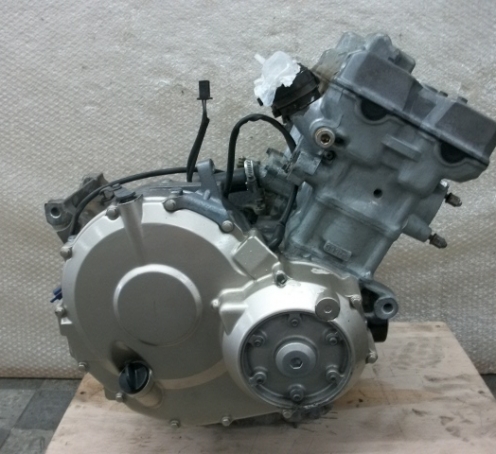 Двигатель Honda CB-1 NC23E