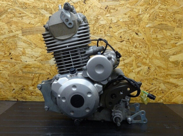Двигатель Kawasaki KLX125 D-Tracker 2010-2014 LX125CE