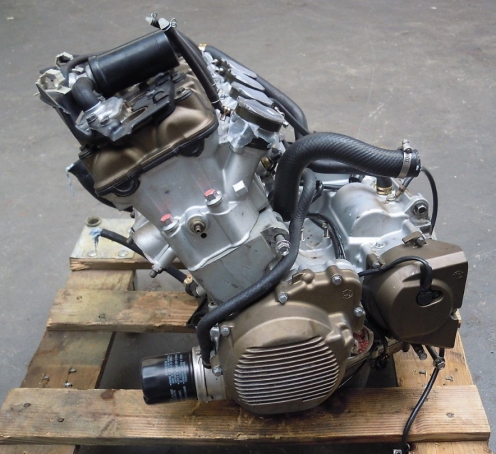 Двигатель Kawasaki ZX6R ZX600FE