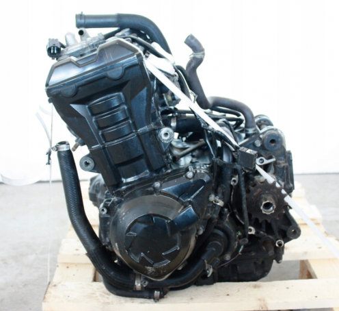Двигатель Kawasaki Z1000 ZRT00DE