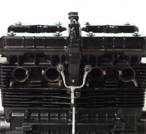 Двигатель Kawasaki Zephyr 1100 ZRT10AE