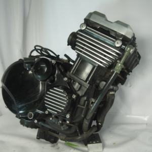 Контрактный двигатель Kawasaki ZRX1100 ZXT10CE вид сбоку, справа