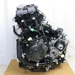 Контрактный двигатель Kawasaki ZX14R ZXT40AE вид сбоку, слева