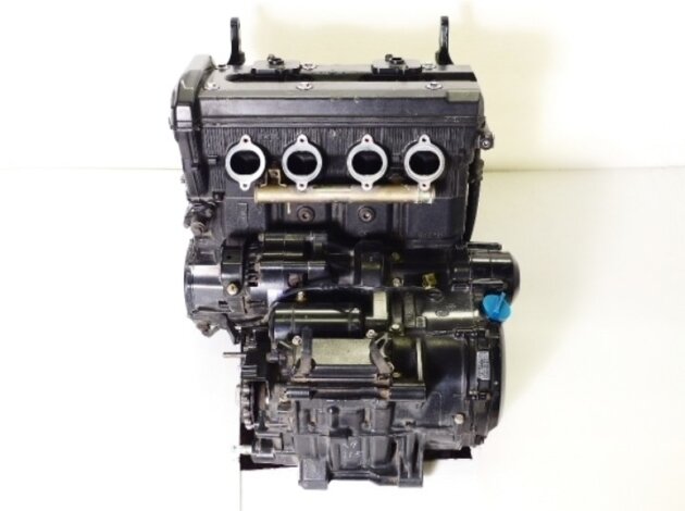Двигатель Kawasaki ZZR1200 2002-2005 ZXT20CE