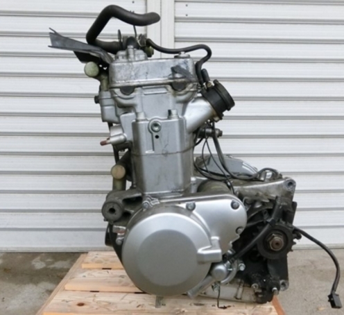 Двигатель Kawasaki ZZR 400-1 ZX400KE