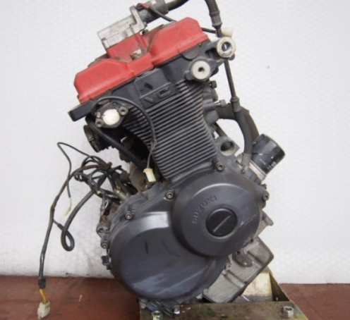 Двигатель Suzuki RF 400V K712