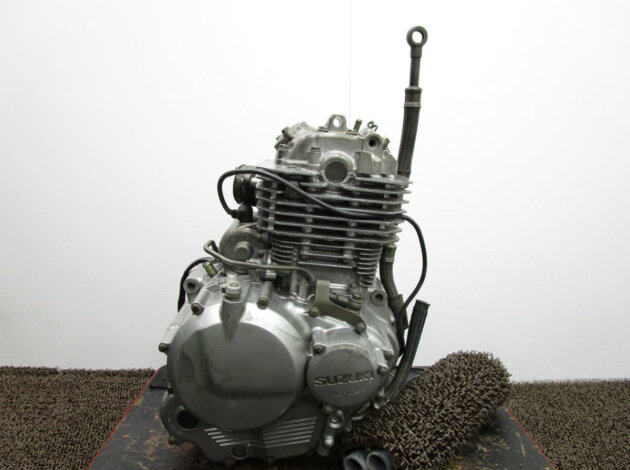 Двигатель Suzuki DR250 Djebel 1992-1995 J418