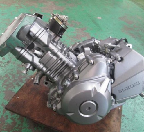 Двигатель Suzuki GSR 250 (GW250) J509