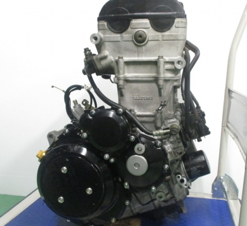 Двигатель Suzuki GSX1300R Hayabusa W701