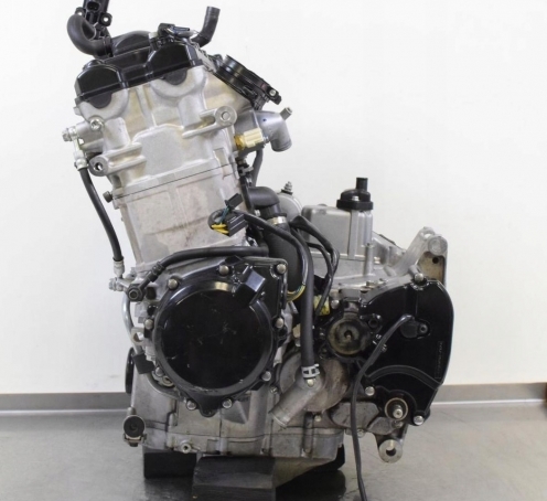 Двигатель Suzuki GSX1300R Hayabusa X704