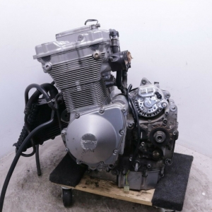 Двигатель Suzuki GSX750F Katana R736