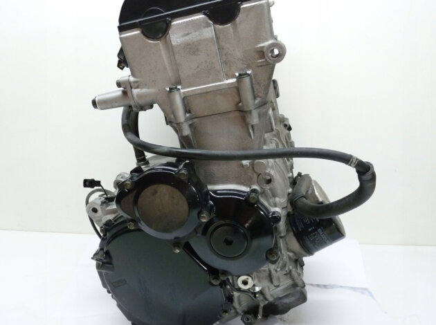 Двигатель Suzuki GSX-R750 K4-K5 2004-2005 R741