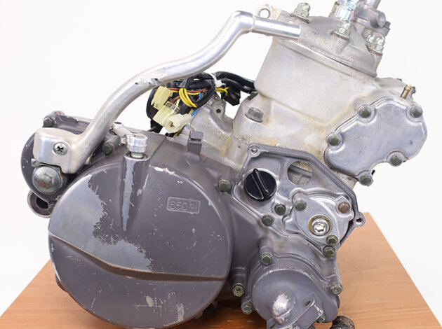 Двигатель Suzuki RMX 250 1997-1999 J117