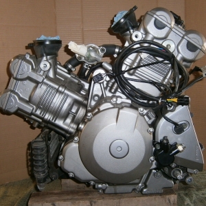 Контрактный двигатель б/у Suzuki SV1000 T508