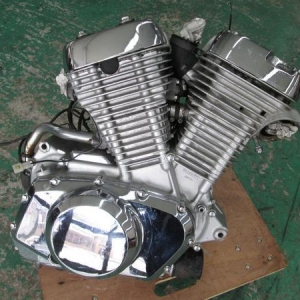 Контрактный двигатель б/у Suzuki VS400 Intruder K506 вид сбоку, справа