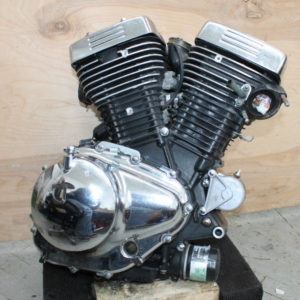 Контрактный двигатель для Suzuki VZ800 Desperado S506 вид сбоку, справа