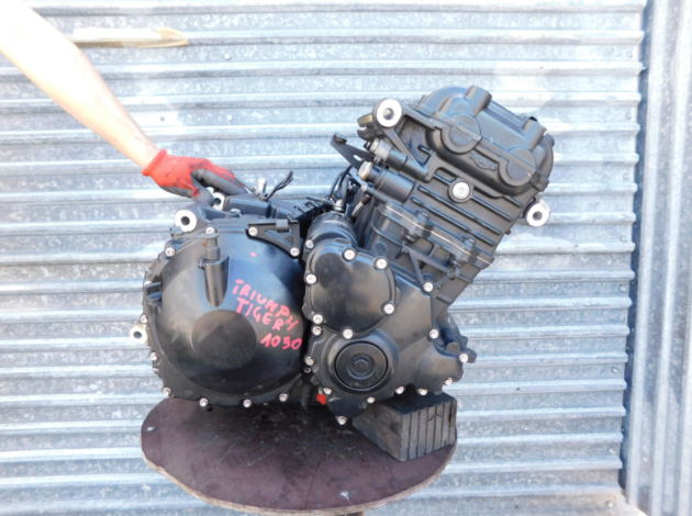 Двигатель Triumph Tiger 1050 2007-2012