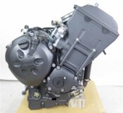 Контрактный двигатель б/у Yamaha FZ1 N514E вид сбоку, справа