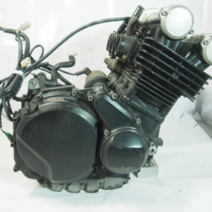 Контрактный двигатель б/у Yamaha FZ400 Fazer 4YR вид справа