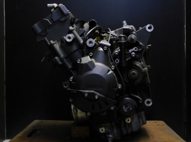 Двигатель Yamaha FZ6R 2010-2017 J518E