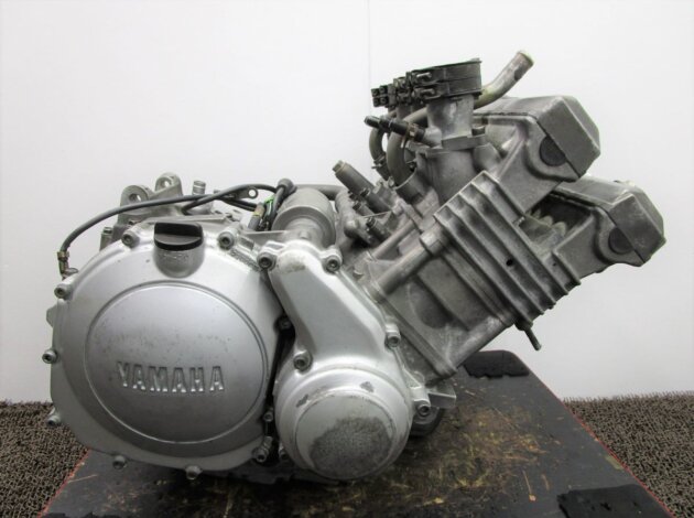 Двигатель Yamaha FZR400R 1986-1988 1WG