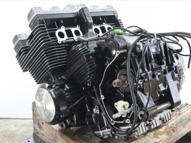 Двигатель Yamaha XJR 400 1993-2000 4HM