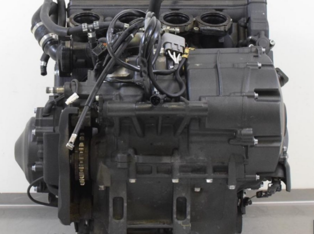 Двигатель Yamaha YZF R1 2009-2014 N520E