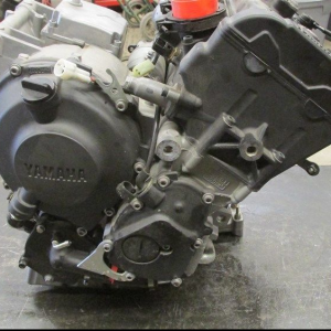 Контрактный двигатель б/у для мотоцикла Yamaha YZF R6 J505E